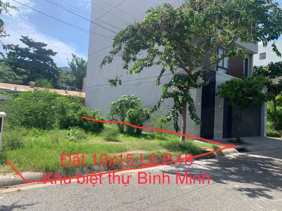 Bán nền đất tại khu biệt thự Bình Minh, Phường 8, Vũng Tàu, 150m², vuông vức, hướng đông nam, giá 14.5 tỷ