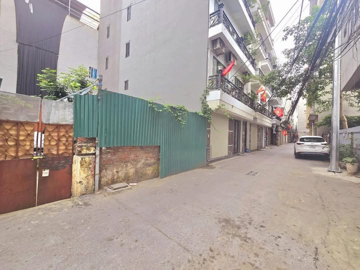 Bán nhà Vạn Phúc, Hà Đông, diện tích 100m2, mặt tiền 5m, ngõ ô tô, phù hợp xây chung cư mini