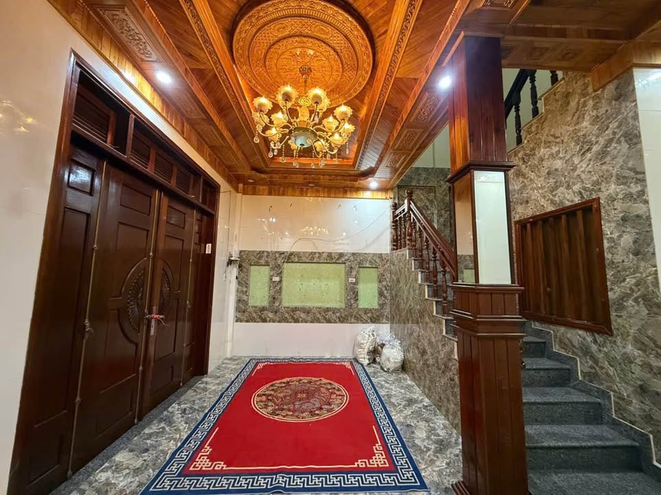 Bán nhà 2 tầng 2 mặt tiền kiệt ô tô Đào Tấn, thành phố Huế - Giá 3.1 tỷ