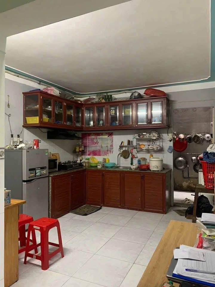 Chào bạn, mình đang có căn nhà tâm huyết tại hẻm Cạn, phường Thị Nại, thành phố Quy Nhơn