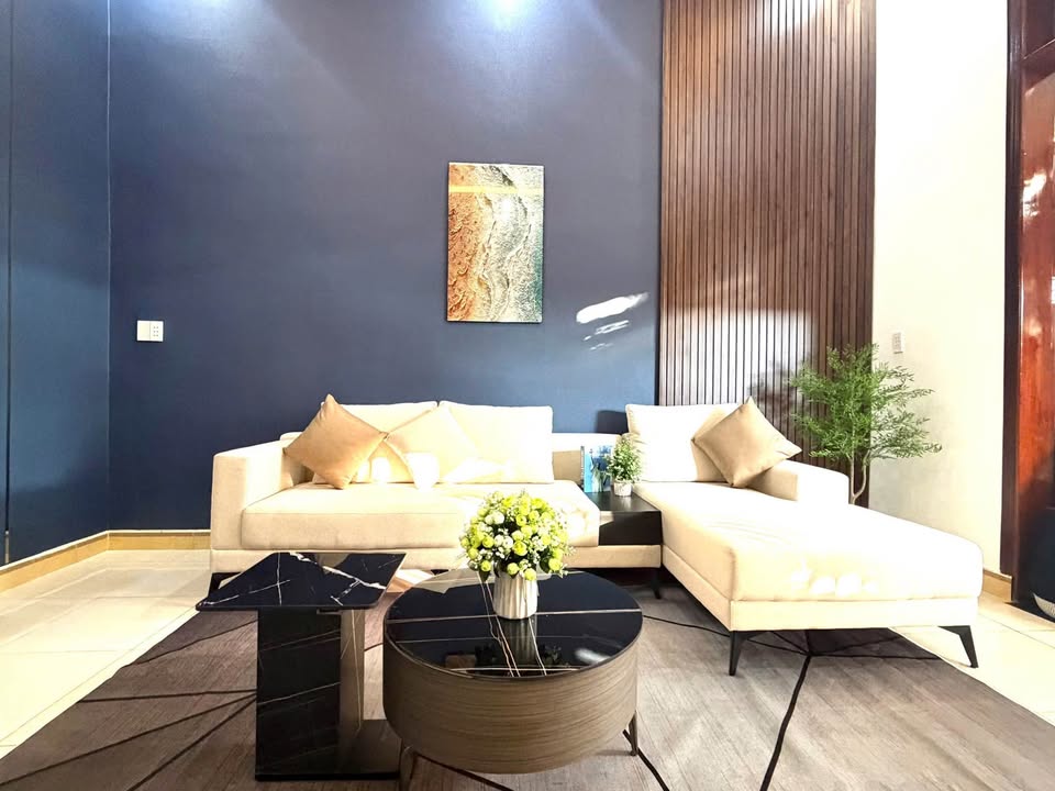 Bán nhà hẻm ô tô Lương Thế Vinh, phường Buôn Ma Thuột, giá chỉ 2.68 tỷ