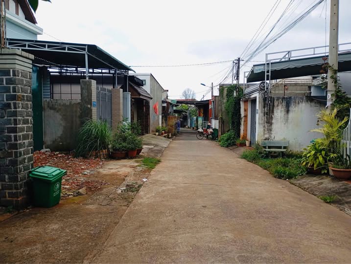 Đất Hẻm 70 Y Wang, vuông vức, phong thủy đẹp, xây nhà mê ly, giá 2,25 tỷ