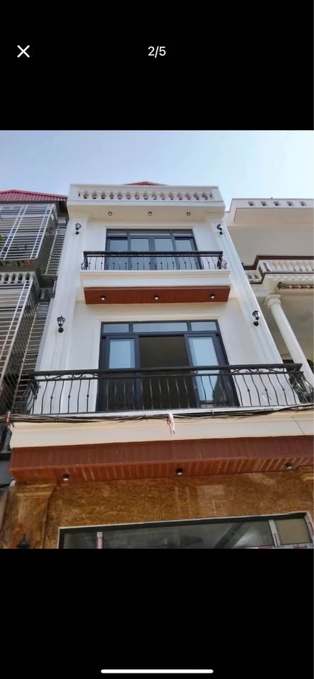 Giao hòa giữa tiện nghi và an lành, nhà phố 3 tầng, đón vượng khí Tây Nam