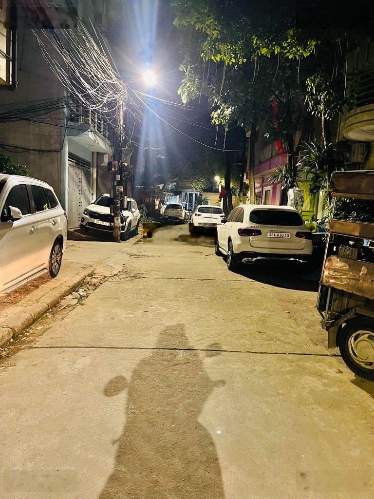 BÁN NHÀ PHỐ NGỌC KHÁNH, BA ĐÌNH 55m 5 tầng, thang máy, ô tô vào nhà, 19,9tỷ có thương lượng