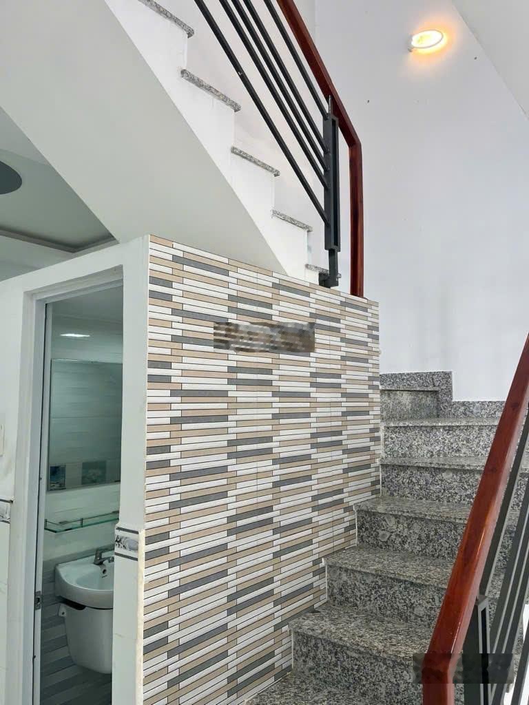 Gấp bán giảm chào 200tr giá chào mới 3.850tỷ còn TL. Nhà 2 tầng trung tâm Gò Vấp dòng tiền 8tr/th