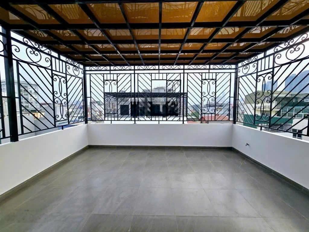 Lô góc vườn hoa ngõ 91 Hồng Hà, Ba Đình, gara 2 ô tô, 6 tầng, thang máy, vỉa hè, 51.6m, 14.89 tỷ