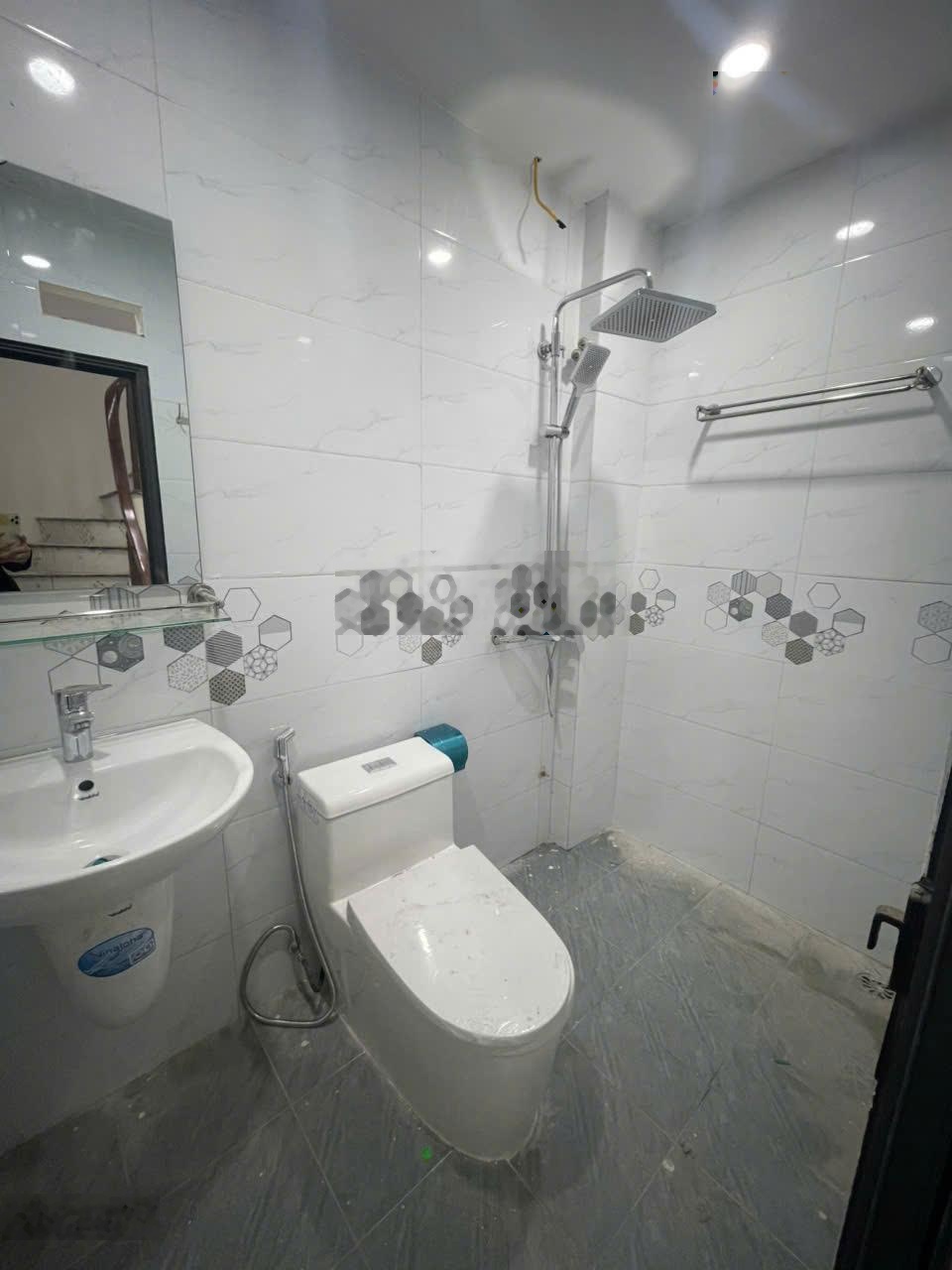 Nhà đẹp giá tốt nhất khu vực tại Phượng Cách, Quốc Oai, Hà Nội. DT 52.m2, Xây 3.5 tầng giá 3.5 tỷ.