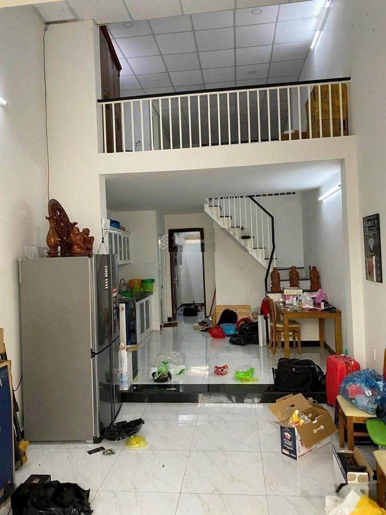 Nhà hxh phạm văn chiêu - dt 58m2 - đường trải nhựa - nhà còn đẹp như mới - giá nhỉnh 5 tỷ