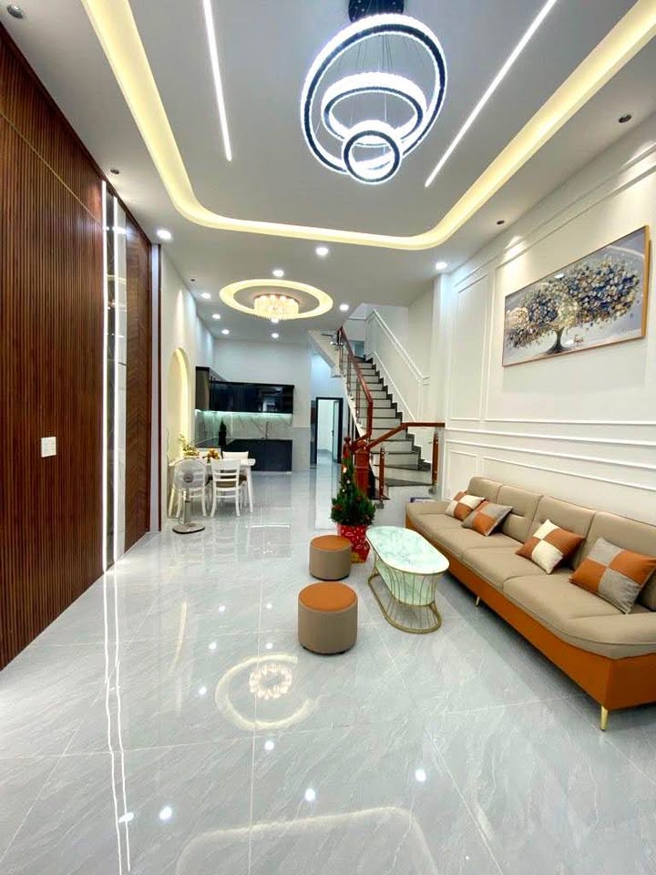 Bán nhà 2 tầng hẻm xe hơi thông, 64m2, ngay Aeon Tân Phú - Chỉ nhỉnh 5 tỷ