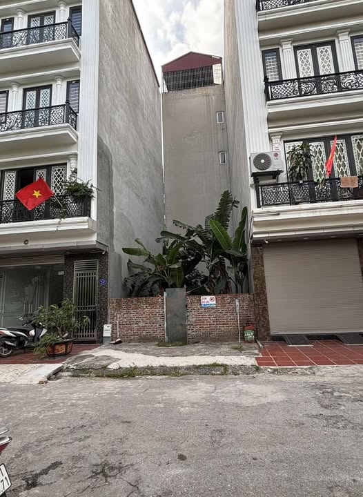 Đất Chương Mỹ, đầu năm chê 600 triệu, giờ cần tiền bán gấp 575 triệu