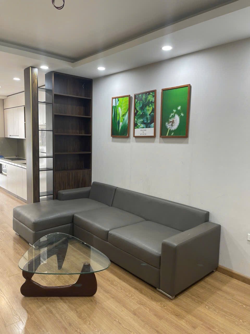 Cho thuê căn hộ chung cư 70m2, 2 phòng ngủ tại 219 Trung Kính, Cầu Giấy, Hà Nội