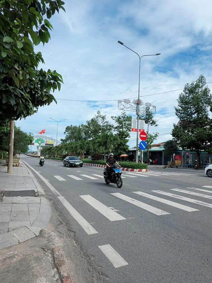 Siêu phẩm nhà cấp 4 mới xây, sẵn sàng đón chủ nhân mới