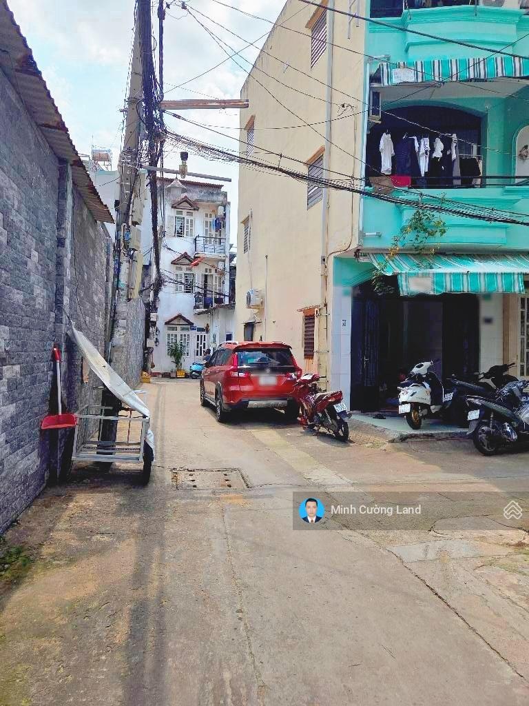 Bán nhà Hoàng Hoa Thám P. 6 Bình Thạnh, 3.8x11m, 2 tầng BTCT, hẻm 3m an ninh, gần chợ Cây Quéo