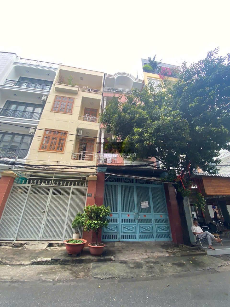 Chính Chủ cho thuê nhà hẻm xe hơi 497/33 Sư Vạn Hạnh P.12 Q.10 DT: 4,35 x 13,2m. 4 tầng. 35tr/tháng