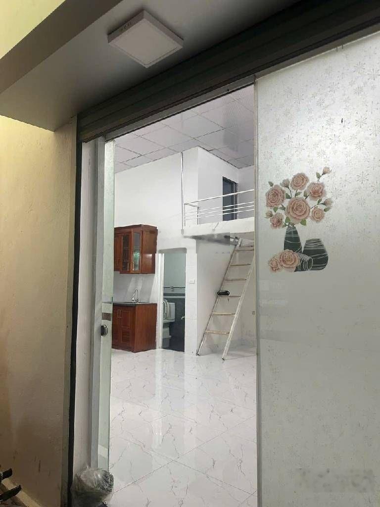 Nhà 35m2 siêu rẻ Vĩnh Hưng 1 tầng 1 lửng đủ công năng, ba gác đỗ gần hàng hiếm vừa tiền, dòng tiền