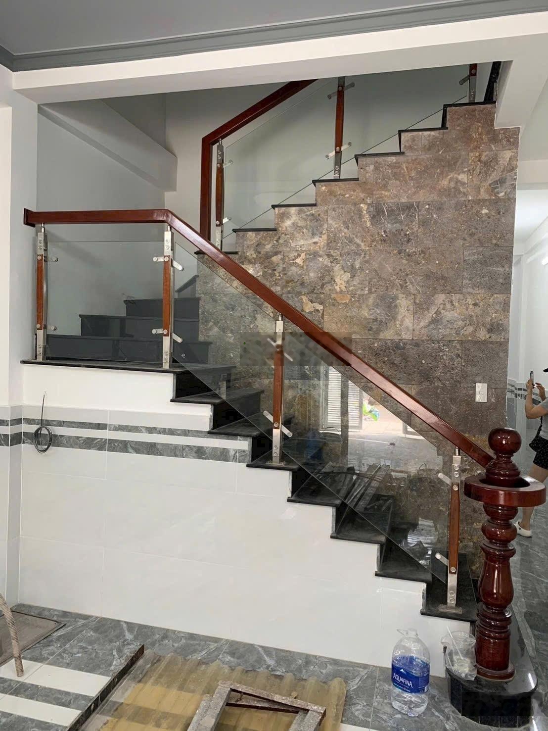 Cho Thuê Nhà Riêng Trệt Lầu 4 Phòng Ngủ Khu Dân Cư 586 Phú Thứ Cái Răng