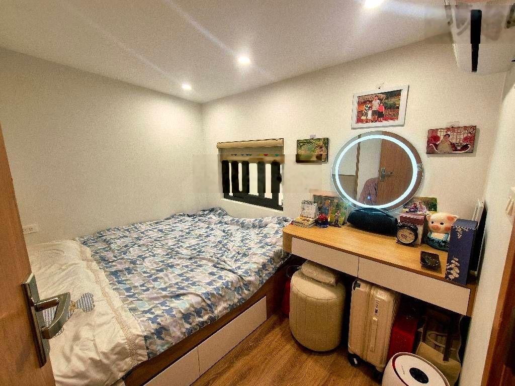 Bán gấp căn nhà full nội thất - hoa hậu phố âu cơ - 51m2 2tầng - nhỉnh 3tỷ về ở ngay