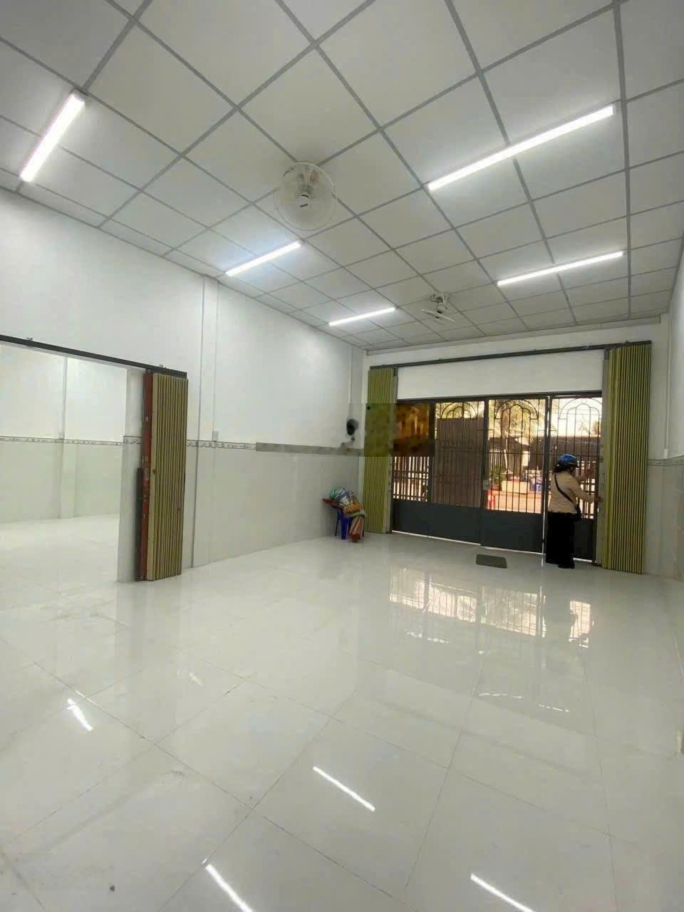 Nhà cấp 4, 11x25m ngay KCN Tân Phú Trung, Củ Chi, 840 triệu SHR, cho thuê 6tr/ tháng