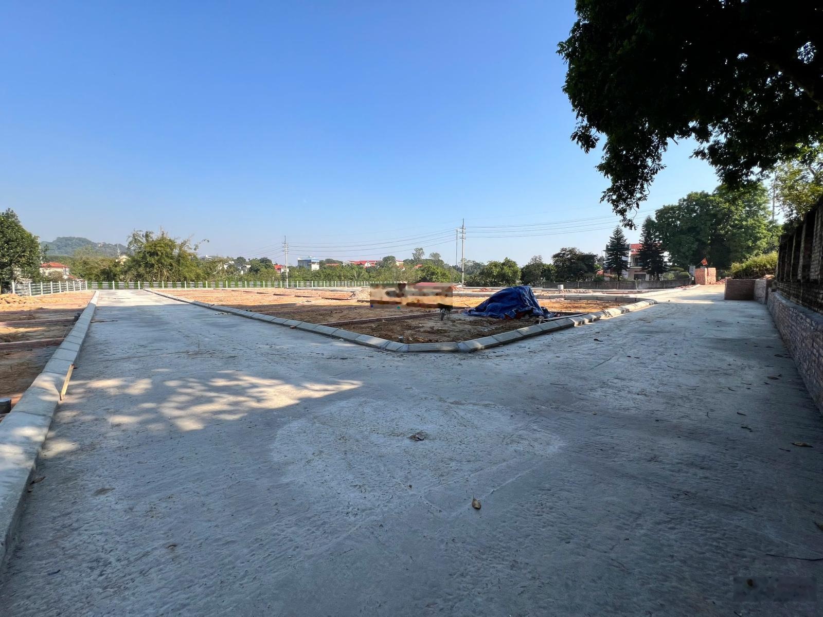 Giá rẻ nhất khu vực, ngay đường Hữu Nghị, TP Hà Nội. Diện tích 50m giá 1tỷ650 full thổ cư đất ODT