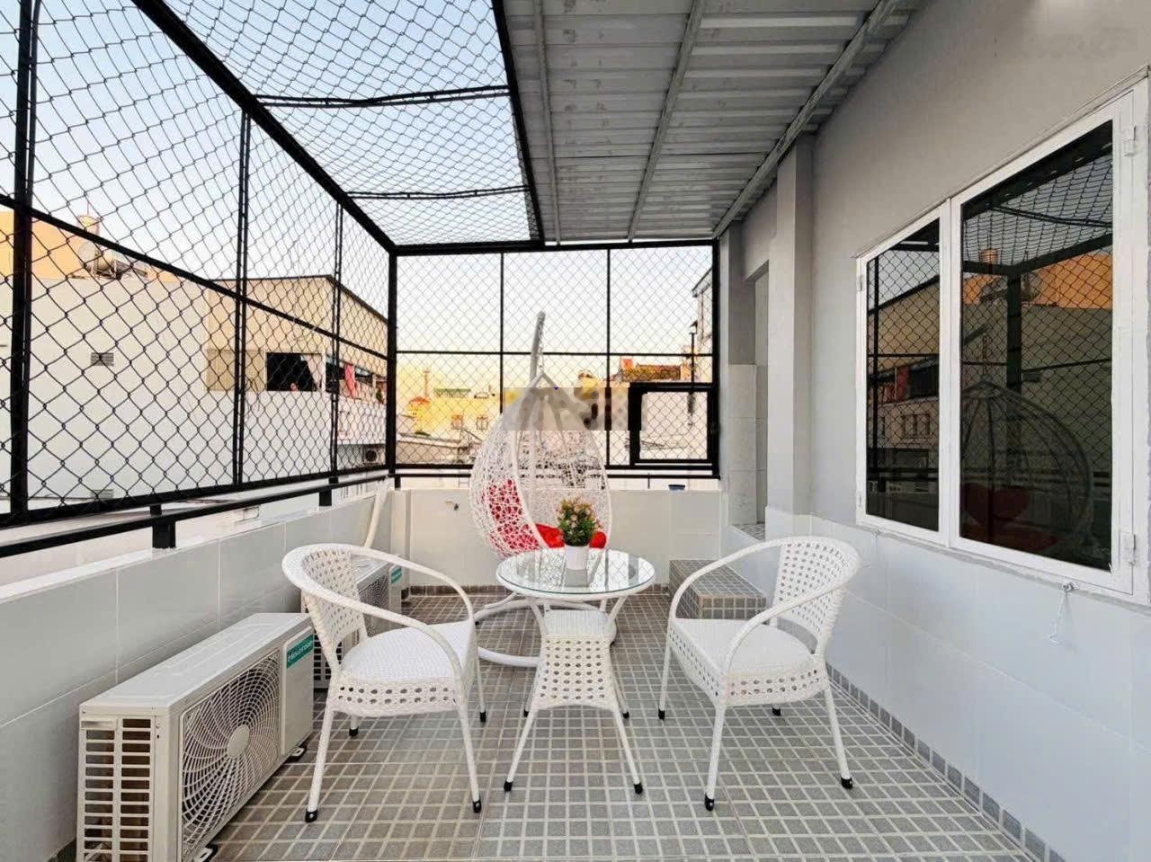 Bán nhà hẻm xe hơi thông đường Quang Trung, P.11, 4,2 x 8,5, 2 tầng, 3PN giá 3.79 tỷ tl