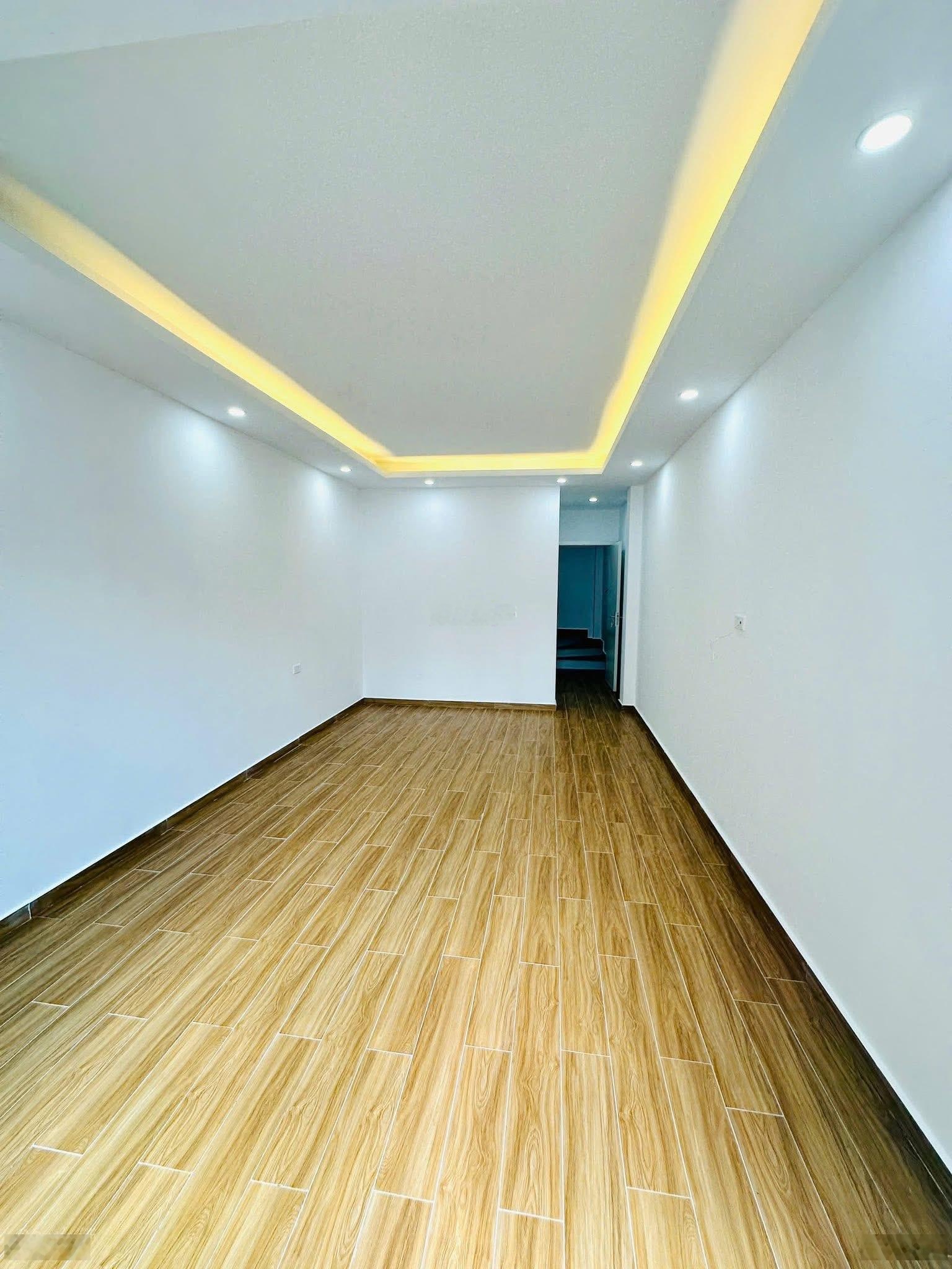 Thơm- nhà đẹp 2 tầng (3.5 x 12.5 43m2) xvnt bình thạnh giá chỉ 5.2 tỷ.