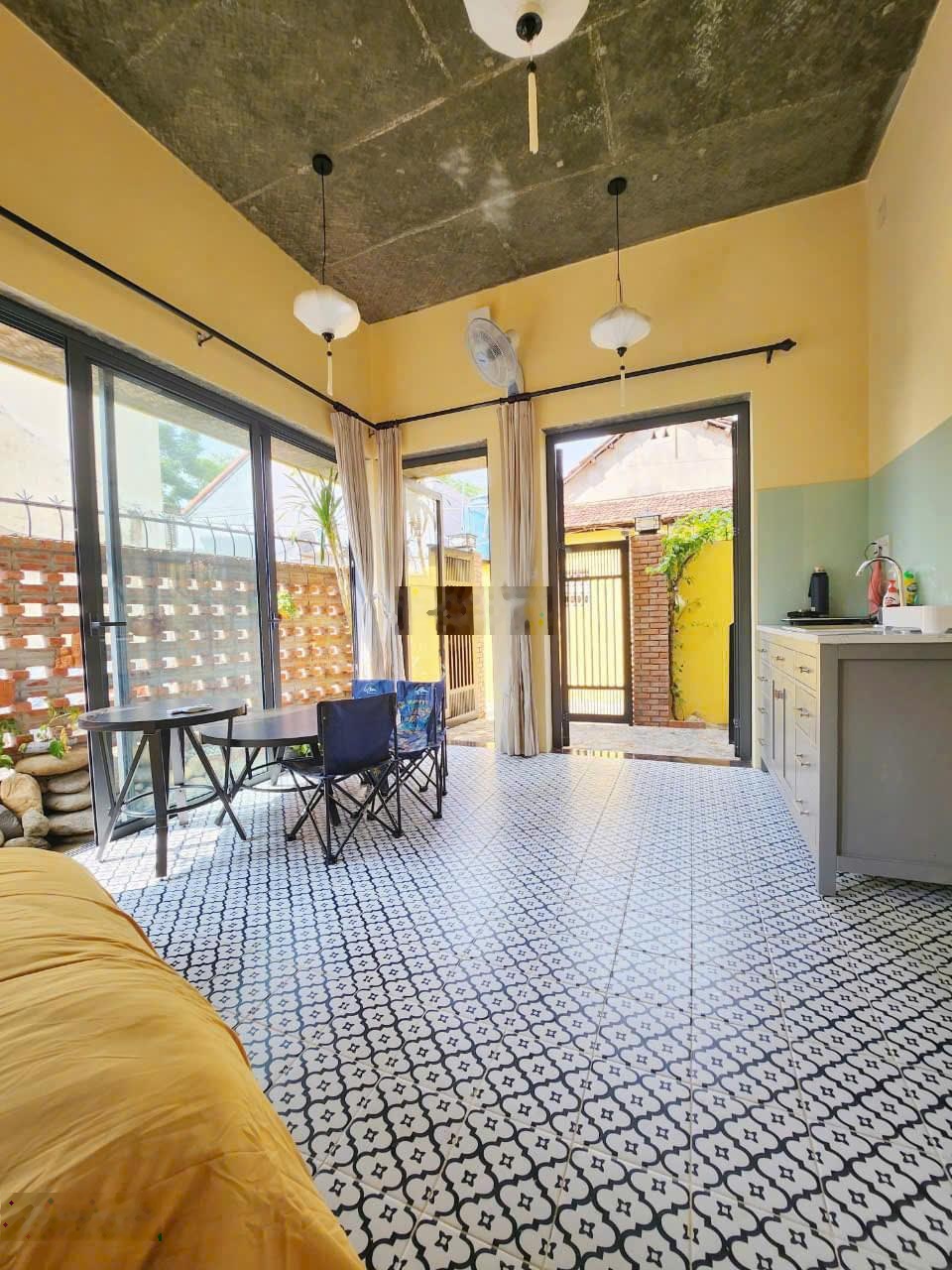 Cho thuê nhà nguyên căn tại trung tâm làng gốm thanh hà Hội An giá thuê 7 triệu/tg