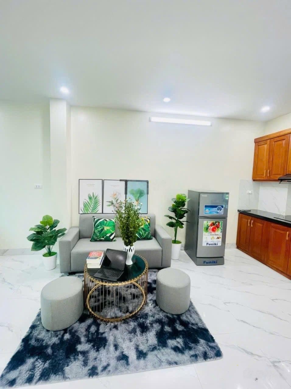 Toà CCMN Kim Mã, Ba Đình 45m x 7T thang máy, MT 14m, 11 phòng KK, DT 55 triệu/tháng