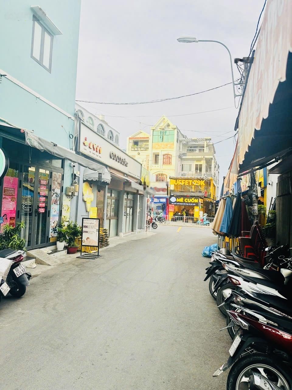 Chính Chủ Bán nhà Mặt Tiền Tú Mỡ,F7, Trệt+2 lầu ngay Vincom Phan Văn Trị