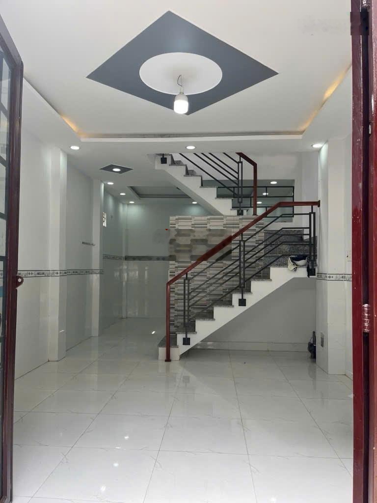 Nhà 2 tầng BTCT 32m2 - 3.85 Tỷ Hẻm thông Quang Trung & Lê Văn Thọ, P.8 Gò Vấp
