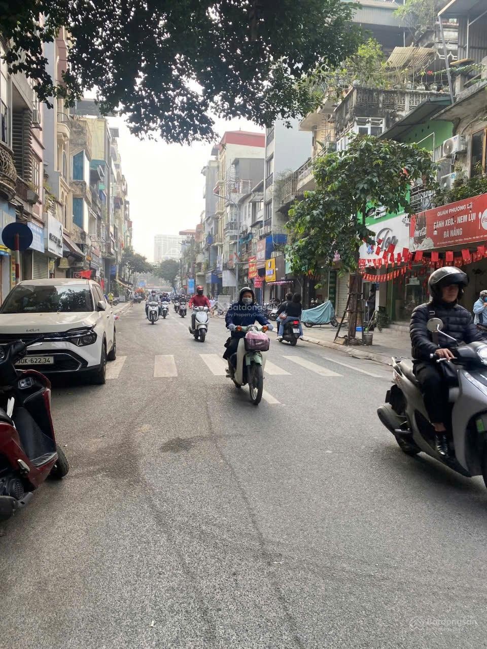 Mặt phố Phúc Xá Mới, Ba Đình, container đỗ cửa, vỉa hè rộng, 2 mặt ngõ, 67m, 15.6 tỷ