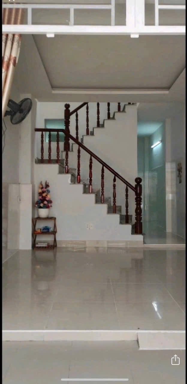 Cho thuê nhà nguyên căn Gò Vấp: 4x12m, 2 phòng ngủ sạch sẽ, giá 8.5 triệu/tháng