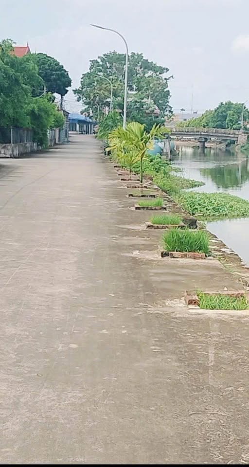 Đất vàng Quỹ Nhất xây nhà thoải mái, ô tô tránh vù vù