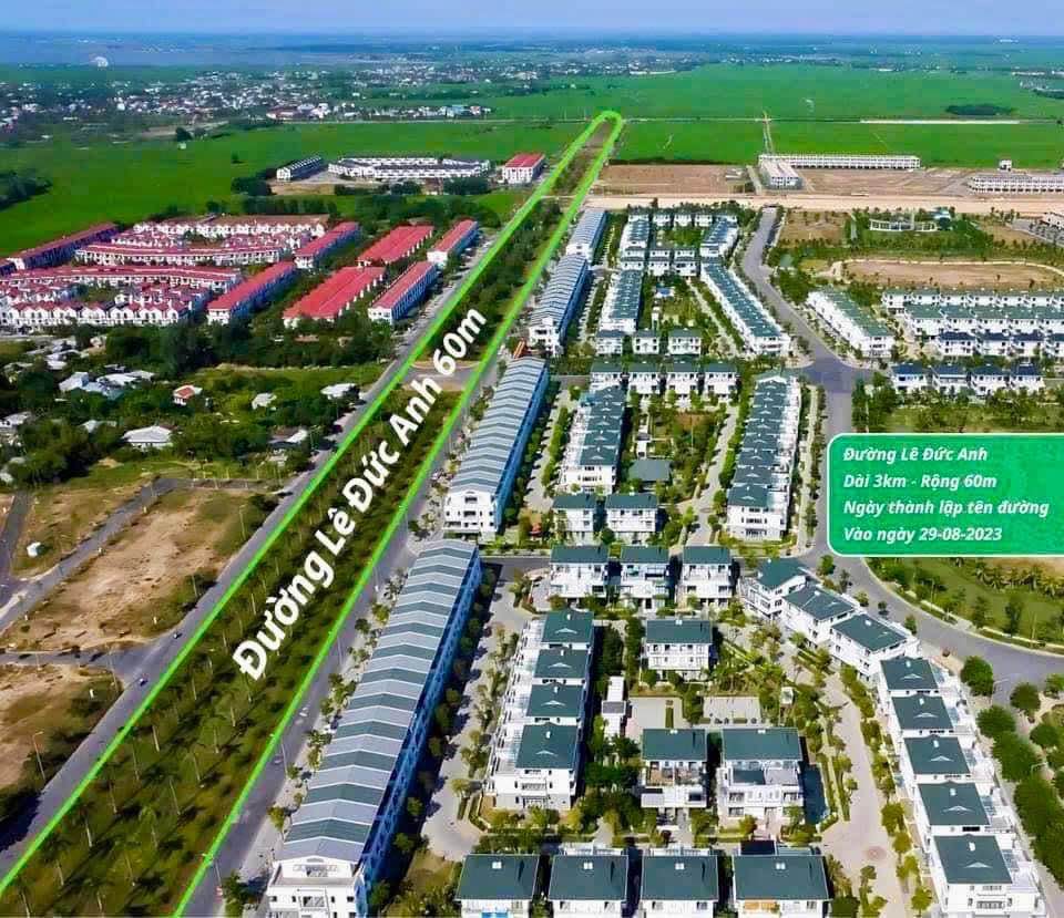 Bán nhà phố 3 tầng mặt tiền đường Lê Đức Anh, thành phố Huế, diện tích 120m², giá 6,5x tỷ