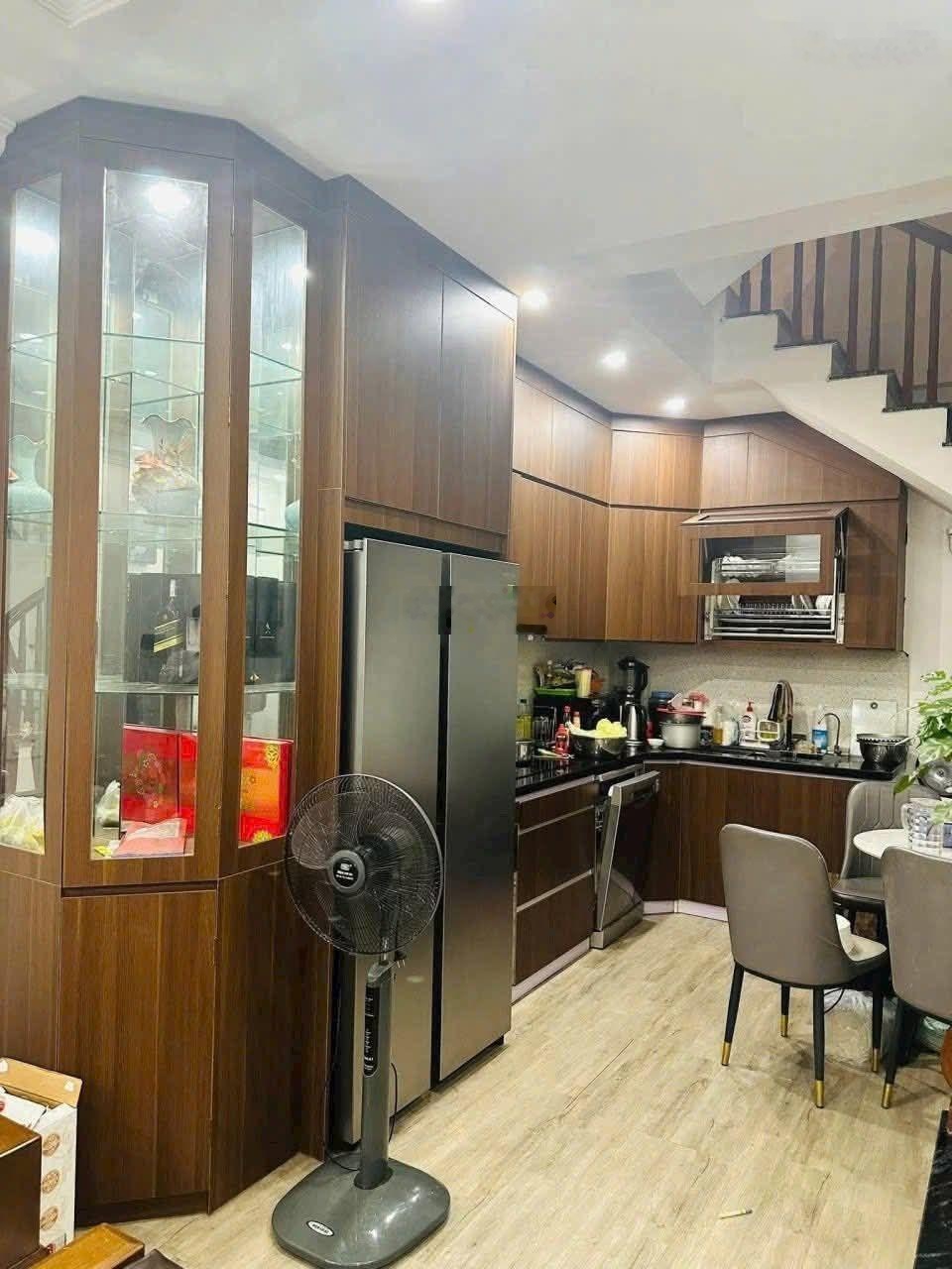 Bán nhà 4 tầng dân xây tại Tân Lập, Đan Phượng gần ngã tư Trôi. Giá hơn 3 tỷ