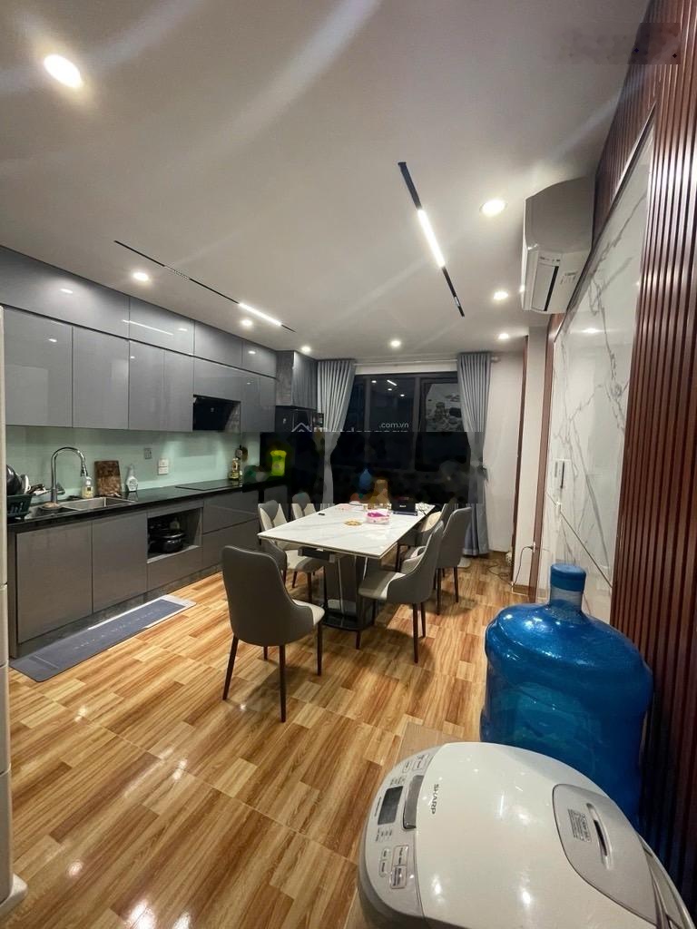 Bán nha đào tấn - ba đình - phân lô - 6 tầng, thang_máy - gần lotte vincom - vị trí vàng - 18 tỷ