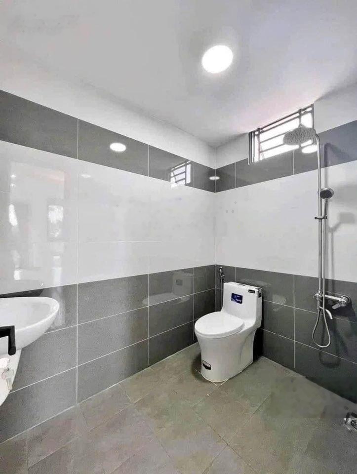 Nhà mới 1Lầu/2PN ngay LK5 - 6, Bình Tân, giá: 1,58 tỷ/TL (bớt lộc)