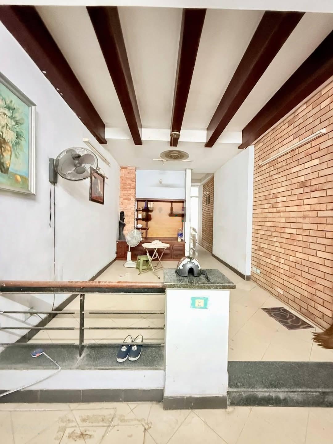 Bán nhà đẹp hoa hậu - ba đình, đội nhân, 57m² x 4 tầng, ngõ thông, ô tô gần phố giá tốt 21 tỷ