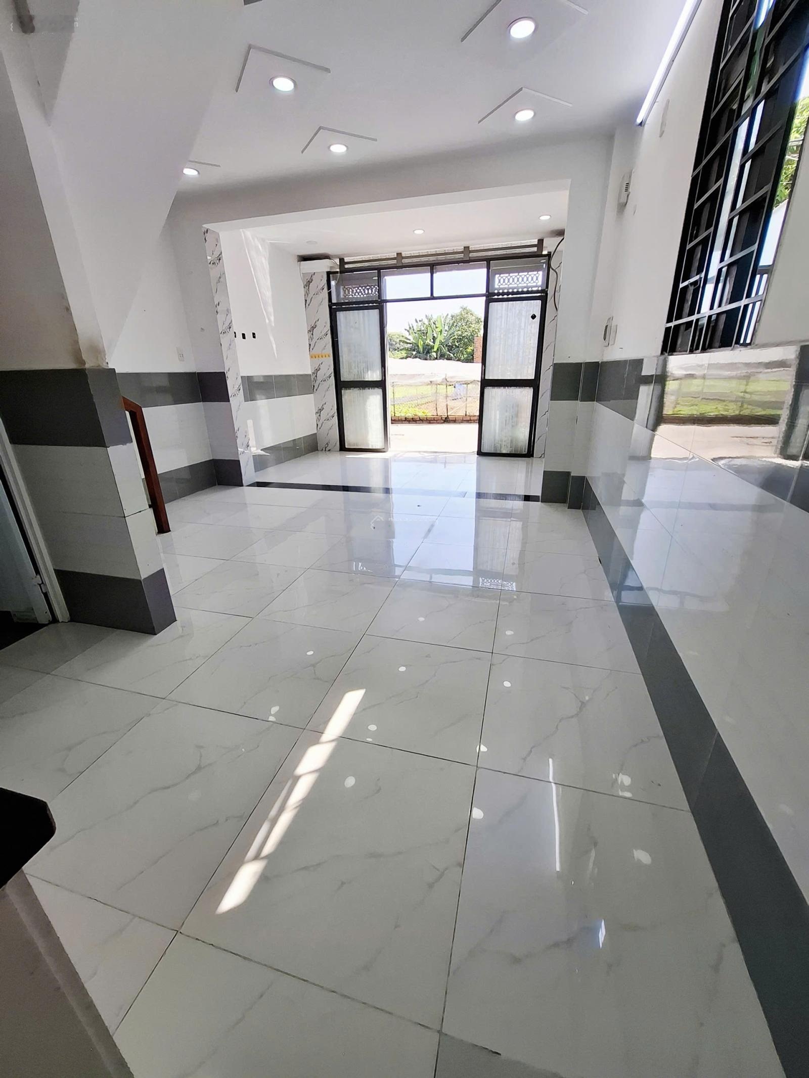 Nhà 1/ ngắn Bùi Văn Ngữ Quận 12 (DT: 4x8m) gần Ngã 3 Đông Quang