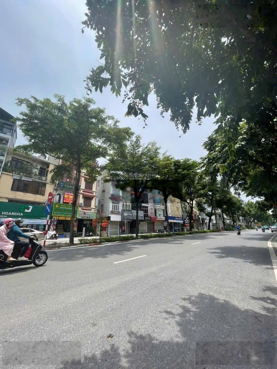 Ba Đình bán đất tặng nhà - 53m2 3 tầng - 10m ra phố - 10.x tỷ có TL tốt - xây CCMN siêu đẹp