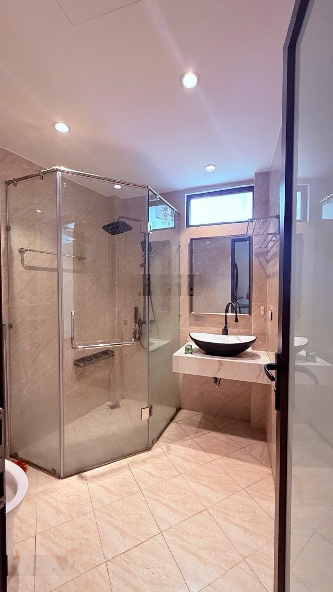 Có 1 0 2 bán nhà Đào Tấn ngõ 3 gác, 2 thoáng, nhà mới, ở nga, không quy hoạch, 48m2*4T, 5m ra oto