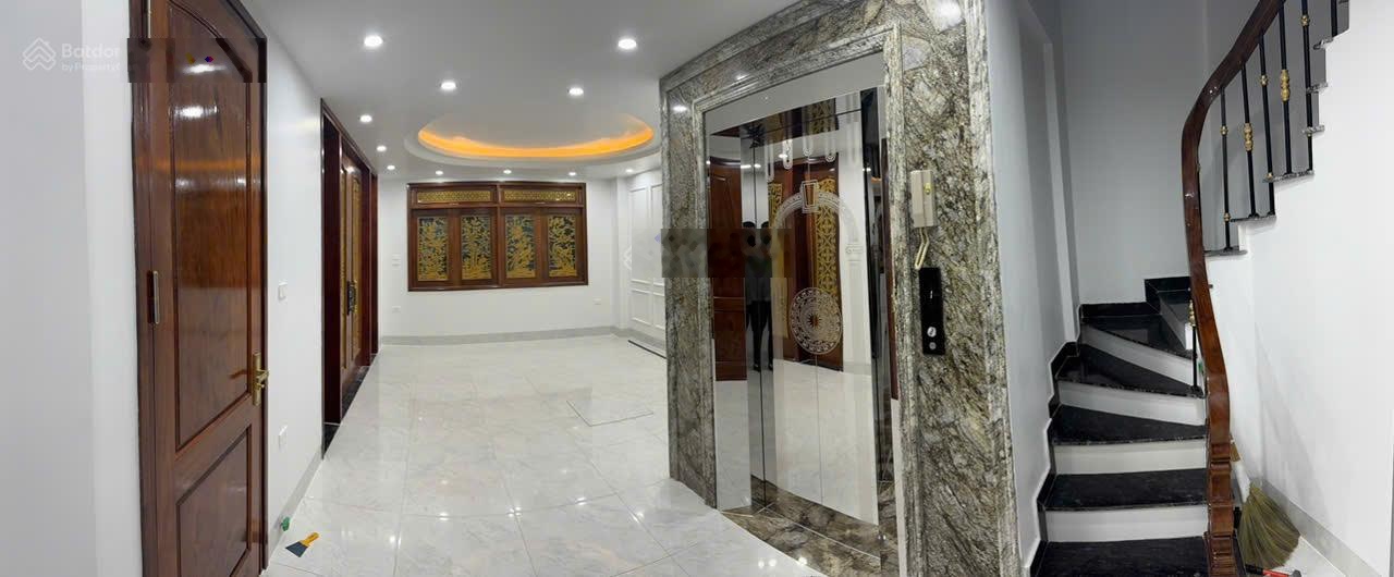 Nhà PL Linh Lang-Nguyễn Văn Ngọc, HN, dt 55m2x 6 tầng, thang máy, mt 4m, lô góc 2mt. Giá 23.6tỷ(tl)