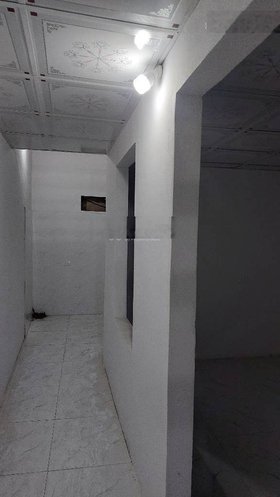 Bán gấp nhà riêng tại Thị trấn Chi Đông, Mê Linh, Hà Nội, 2,35 tỷ, 59 m2