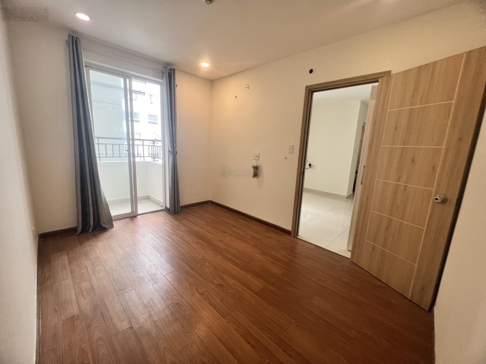 Chính chủ cho thuê căn hộ Dream Home Residence 2PN, 2WC, ban công giá 7tr/th