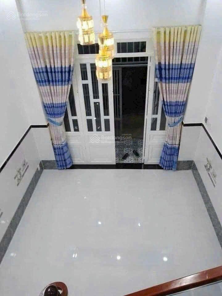 Nhà 4x11 đúc lửng hẻm 1/ Trịnh Thị miếng vào 15m ra chợ Thới tứ 150m