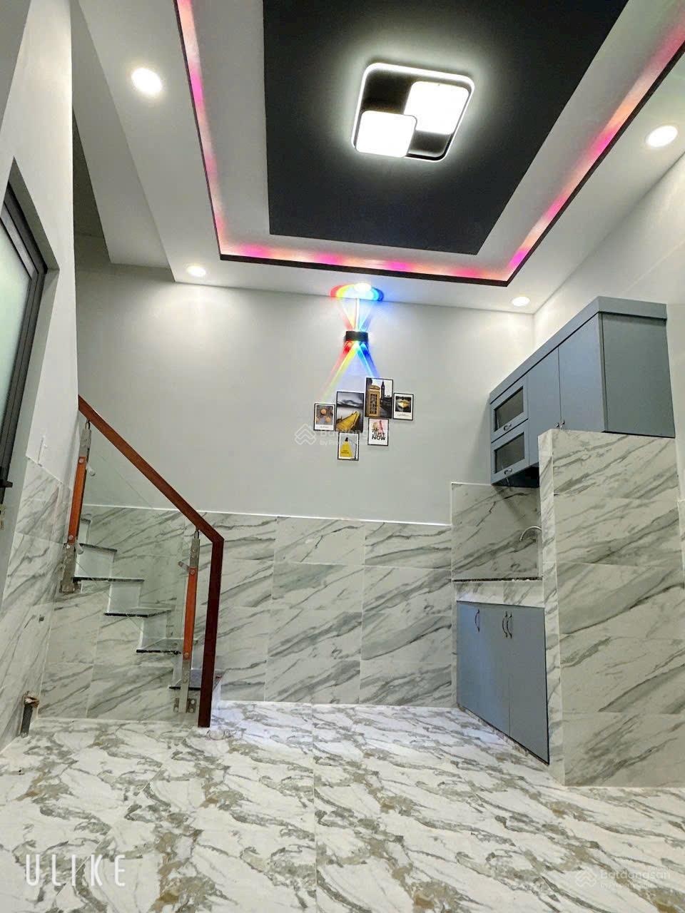 Nhà đẹp mới xây thích hợp cho vc mới cưới