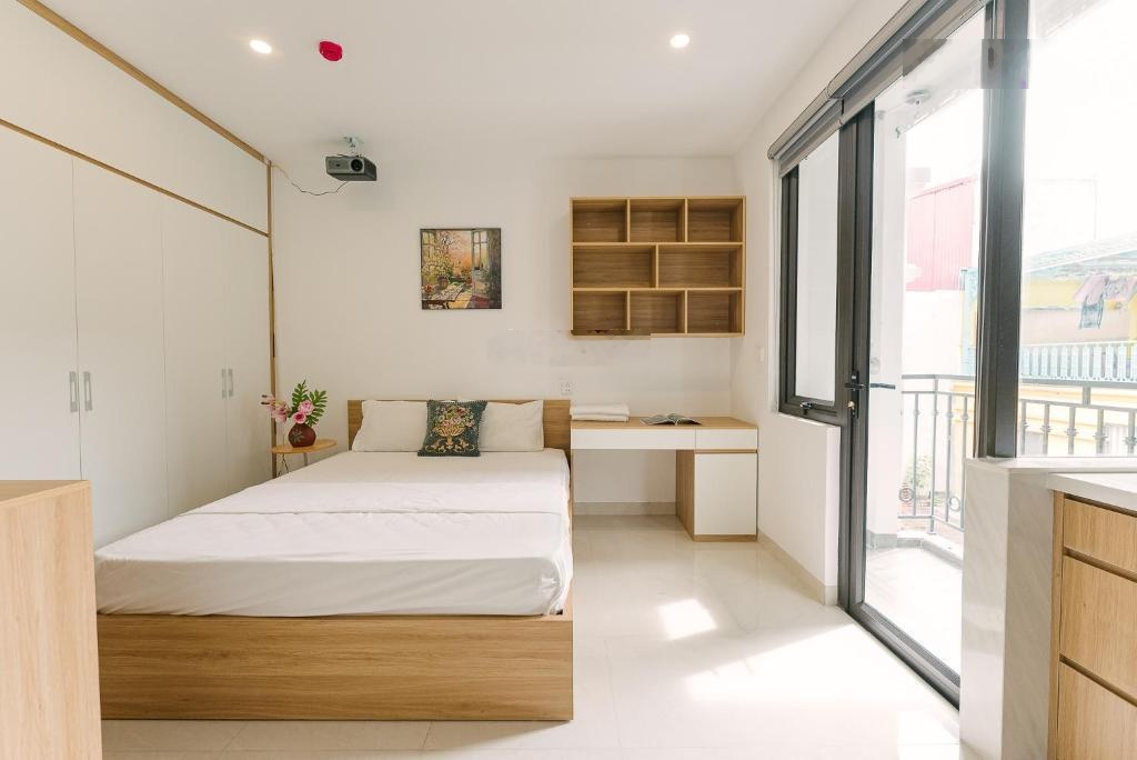 [giá giảm 6.300.000] cho thuê phòng có ban công lớn ở phùng văn cung phú nhuận gần q1, q3, sân bay