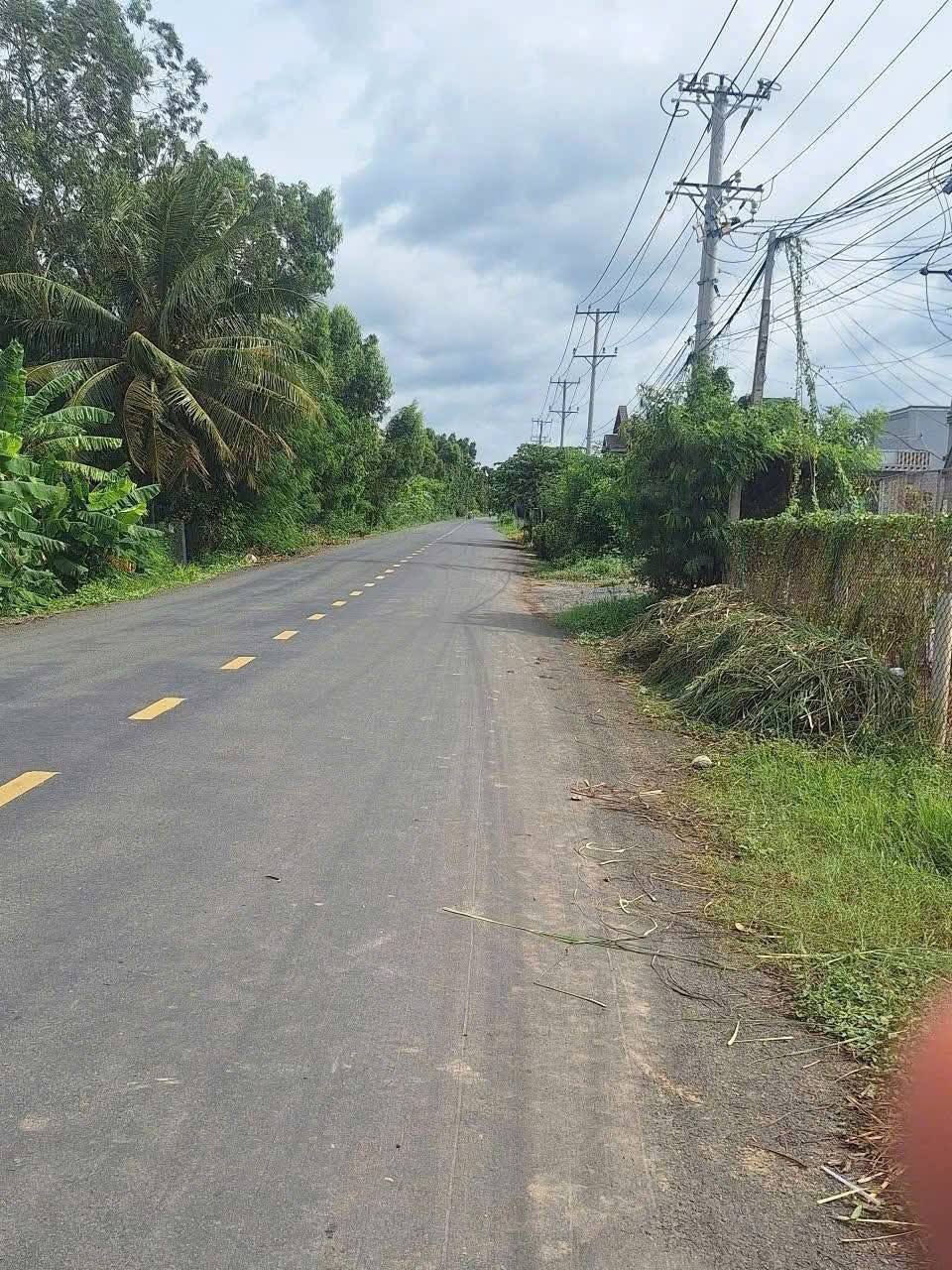 Bán 3 nền đất sổ hồng riêng, giá chỉ 170 triệu/nền tại Long Bình, Gò Công Tây