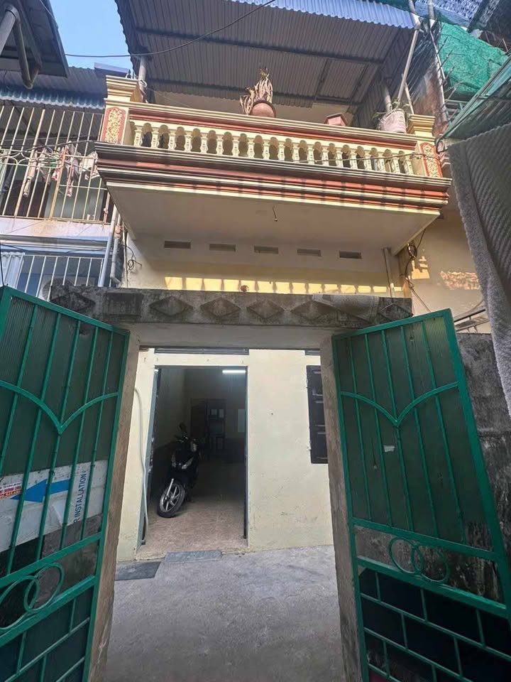 Bán nhà 2,5 tầng Trần Hưng Đạo, diện tích 43m2, giá 1,52 tỷ