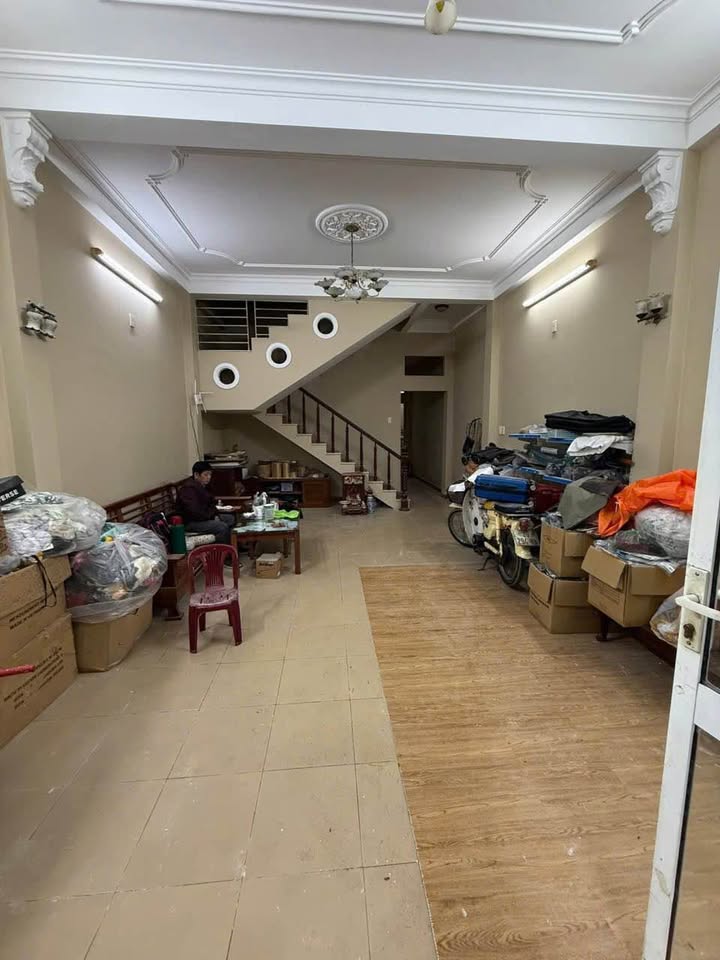 Cho thuê nhà 2 tầng mặt tiền sát chợ Bắc Mỹ An, Ngũ Hành Sơn