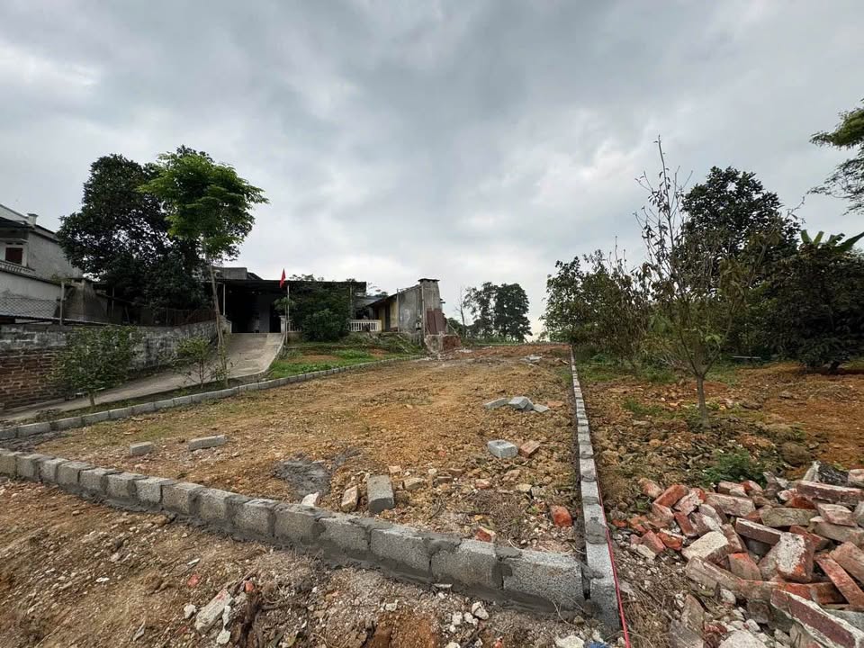 Bán đất thổ cư 175m2 tại Gia Sàng, Thái Nguyên, mặt tiền 6.5m, giá 1.1x tỷ